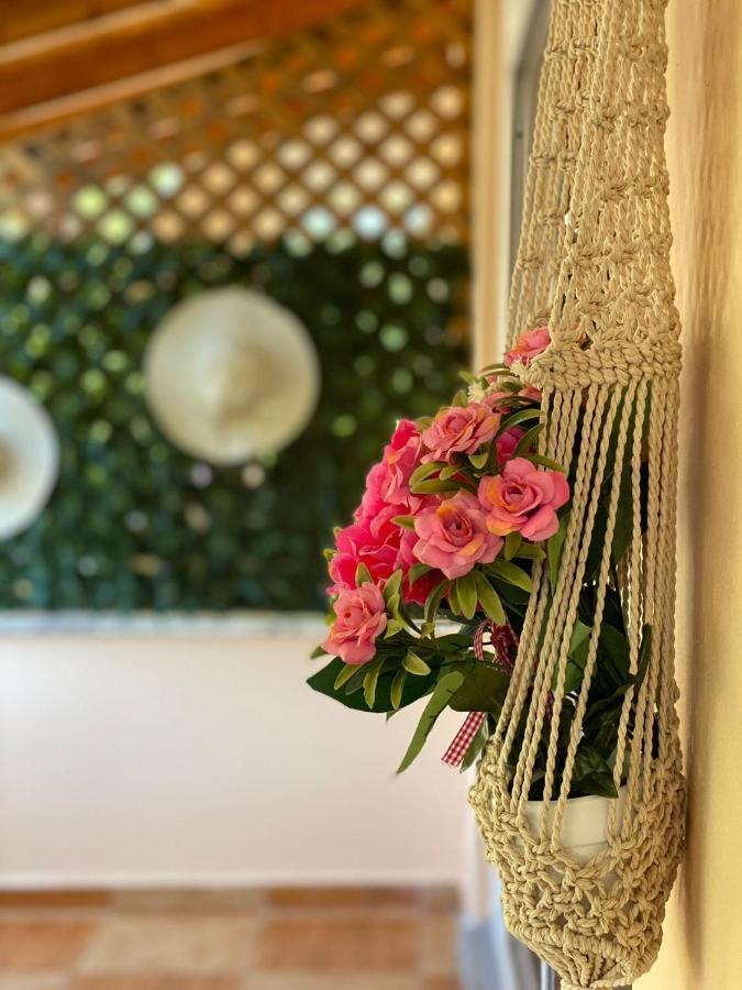 Areti Rooms Hotel Himare Exterior photo